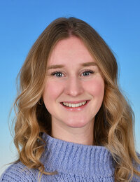 Alexandra Schifferl